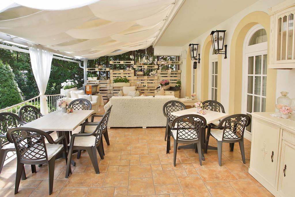 Hotel Rittinger Bonyhad Exterior photo
